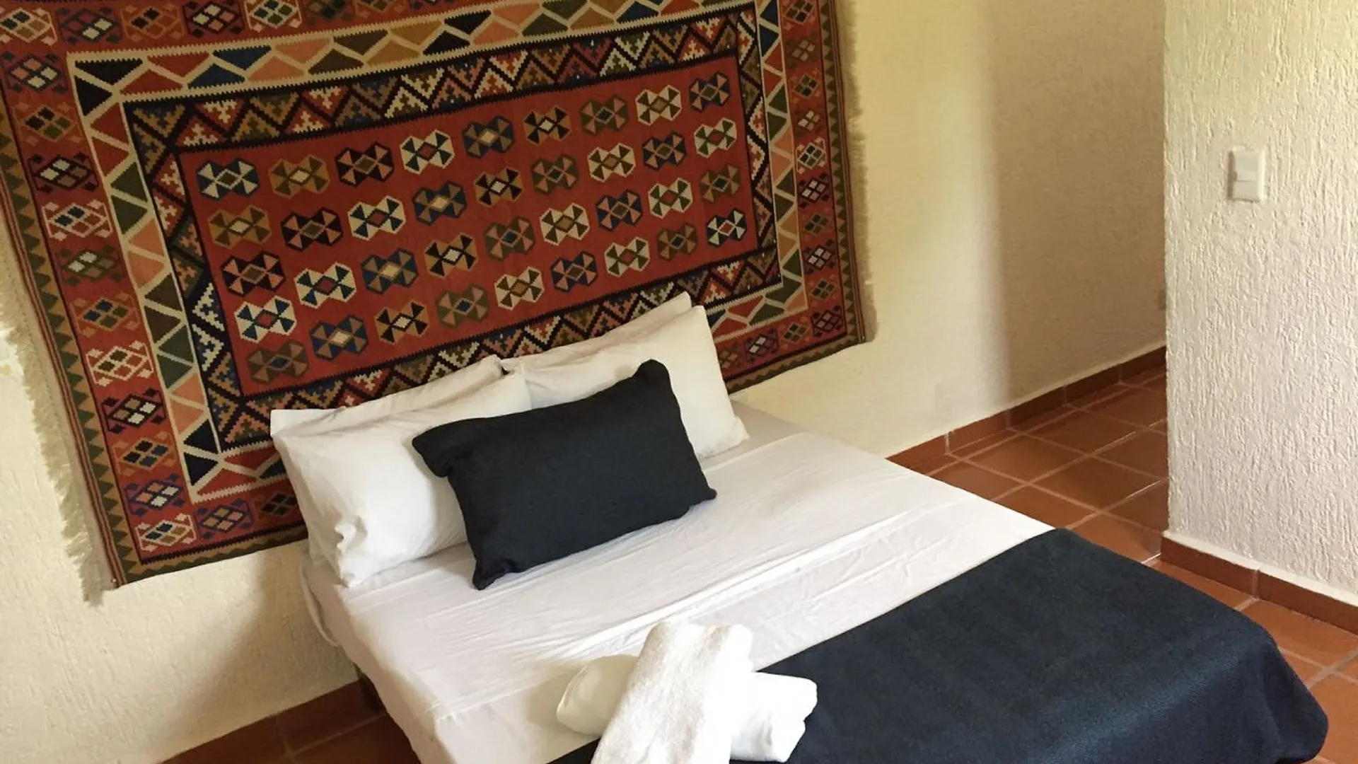 Hotel Hostel Kaana 4 You Cancun