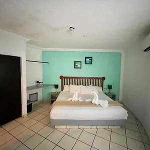 Chi Ibal Hu Hotel