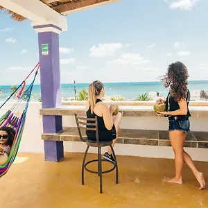 The Mermaid (adults Only) Hostal